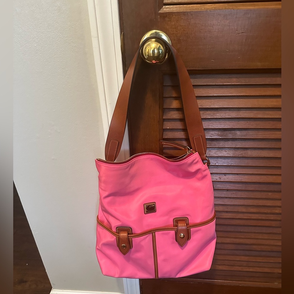 Dooney & bourke